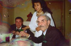 Addis Abbeba 1991 Deux "insabbiati" ( ensablés )  et la fille de l'un d'entre eux. Imago Mundi Fabienne LeHouerou